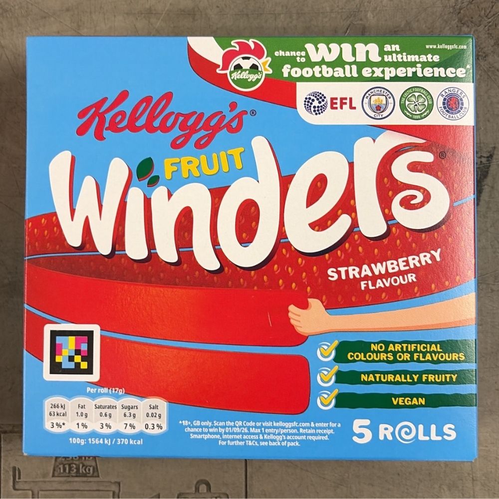 Kellogg’s Fruit Winders strawberry-flavoured fruit snack rolls, 5 x 17g.