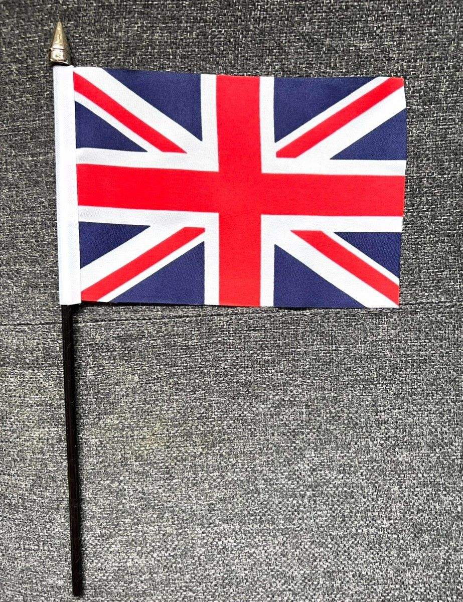 Elgate Union Jack Flags 6" x 9" With Wood Pole