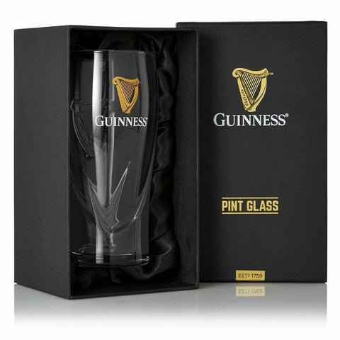Guinness Pint Glass 20 oz - British Food Supplies