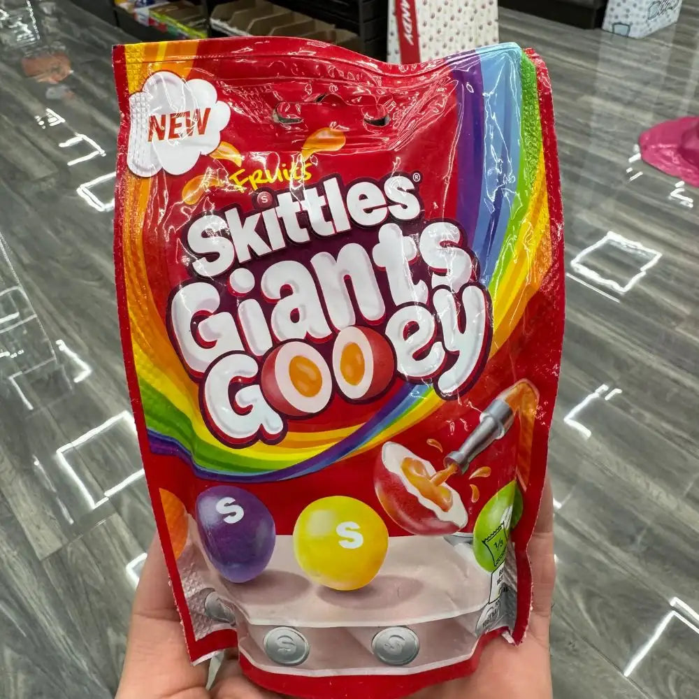 Skittles Giants Gooey Vegan Chewy Sweets Bag 109g