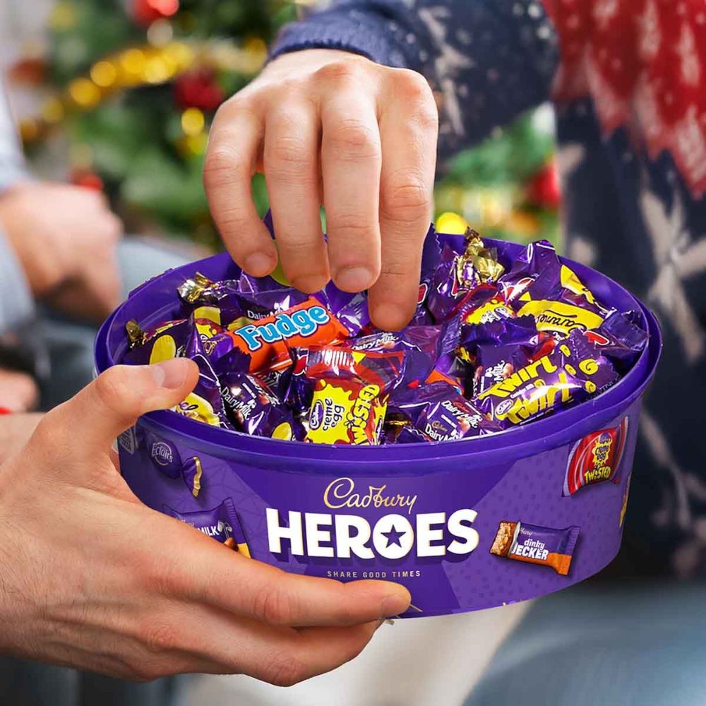 C'bury Heroes Assorted Chocolate Tub 550g