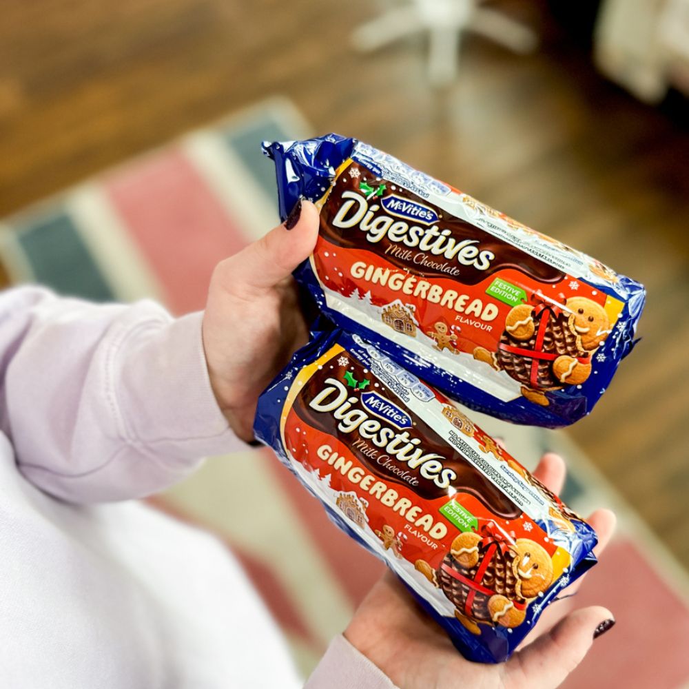 McVitie's Gingerbread Chocolate Digestives 266g