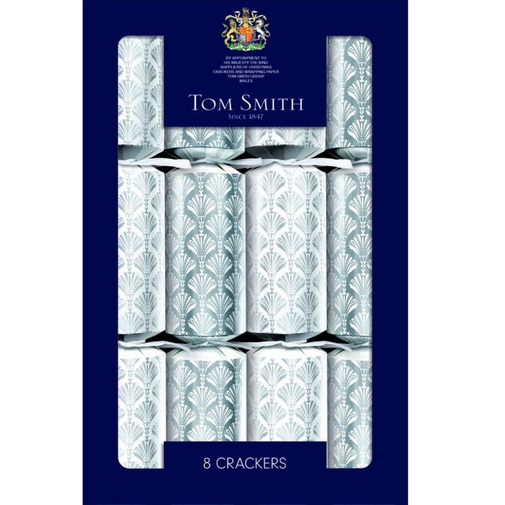 Tom Smith Cracker 8X12.5" - Silver Family – festive British Christmas cracker set